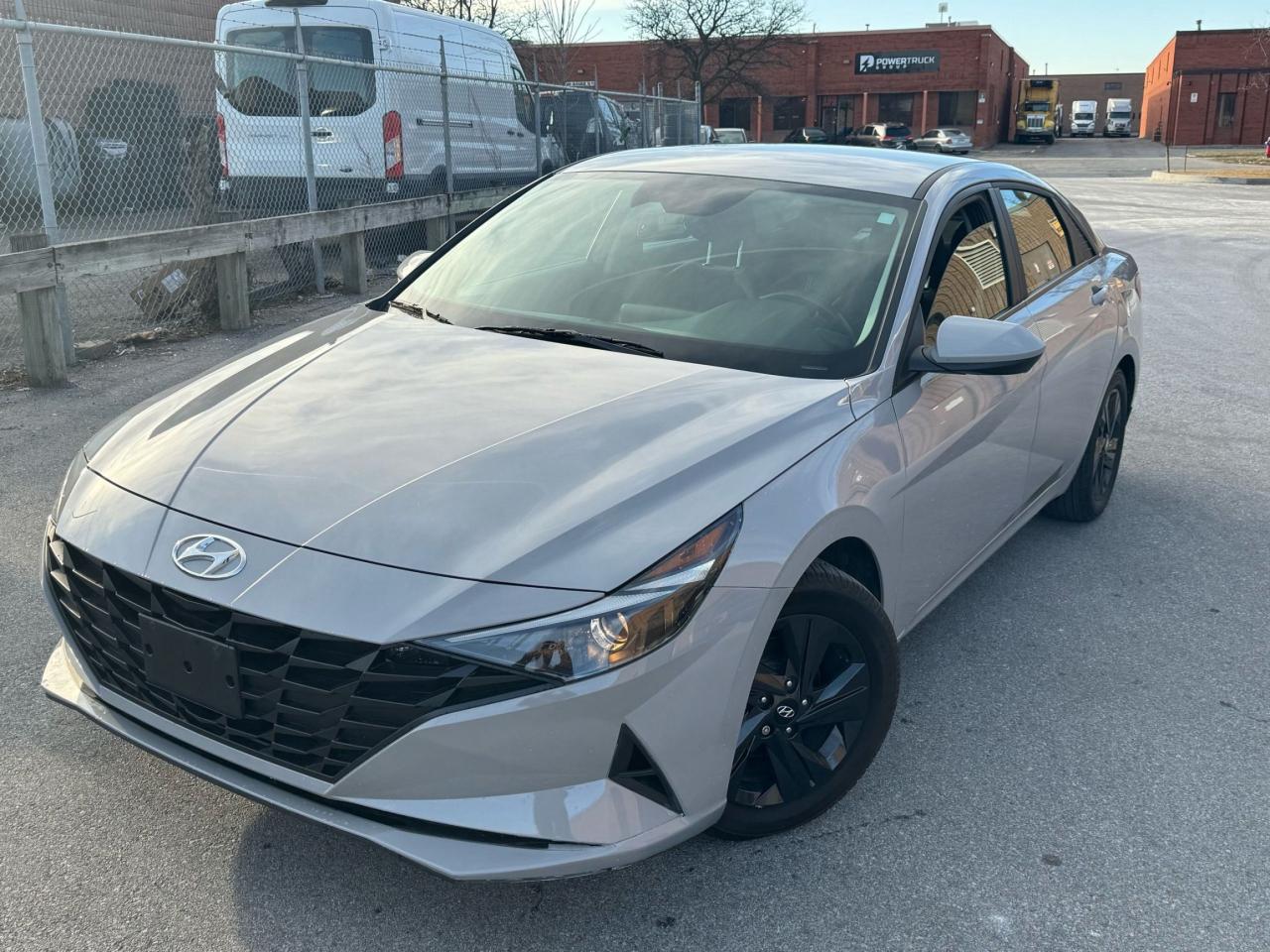2022 Hyundai Elantra Preferred - Photo #4