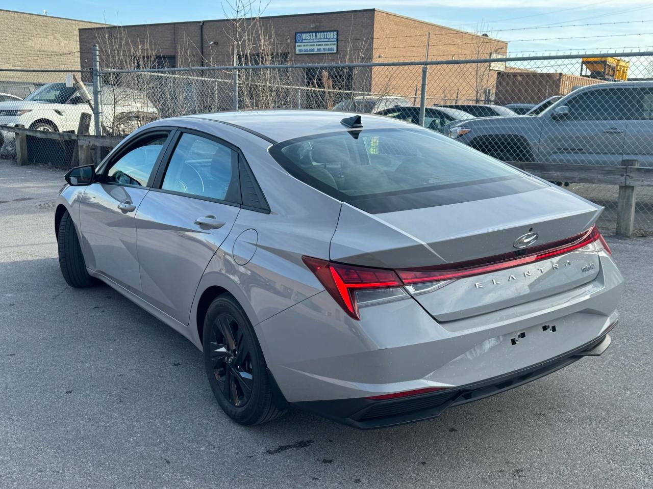 2022 Hyundai Elantra Preferred - Photo #8