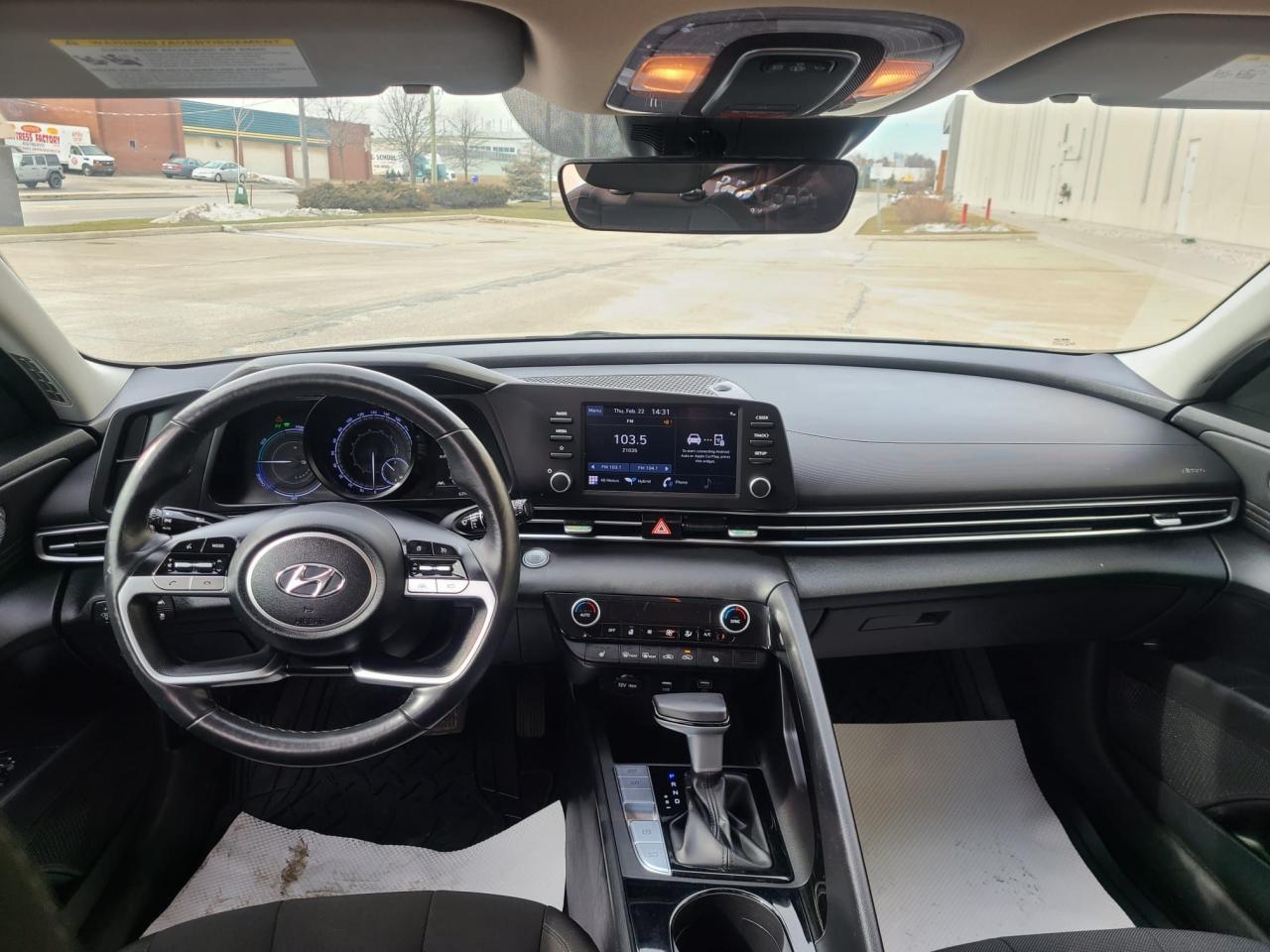 2022 Hyundai Elantra Preferred - Photo #12
