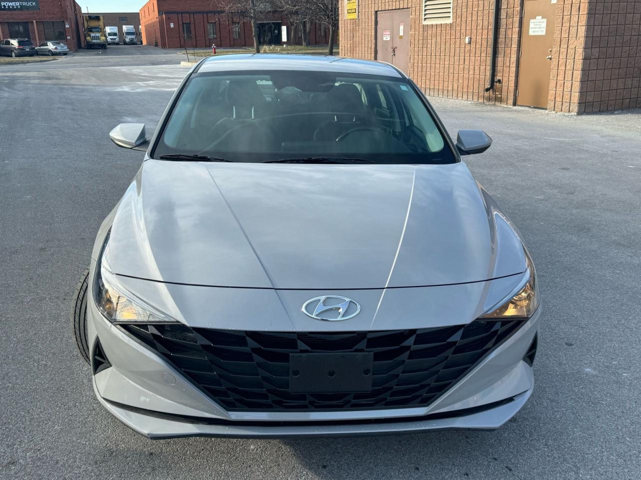 2022 Hyundai Elantra Preferred - Photo #9