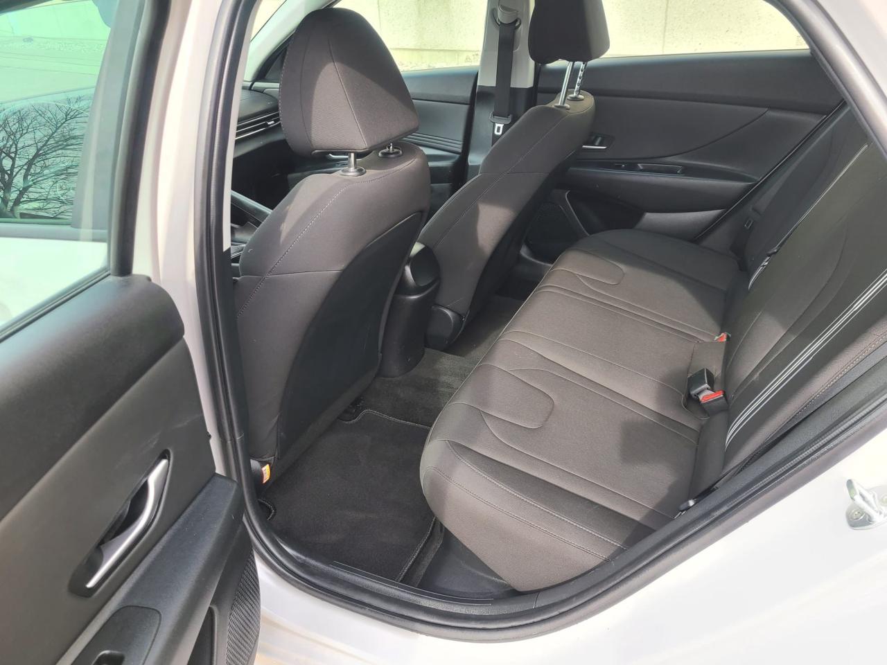 2022 Hyundai Elantra Preferred - Photo #15