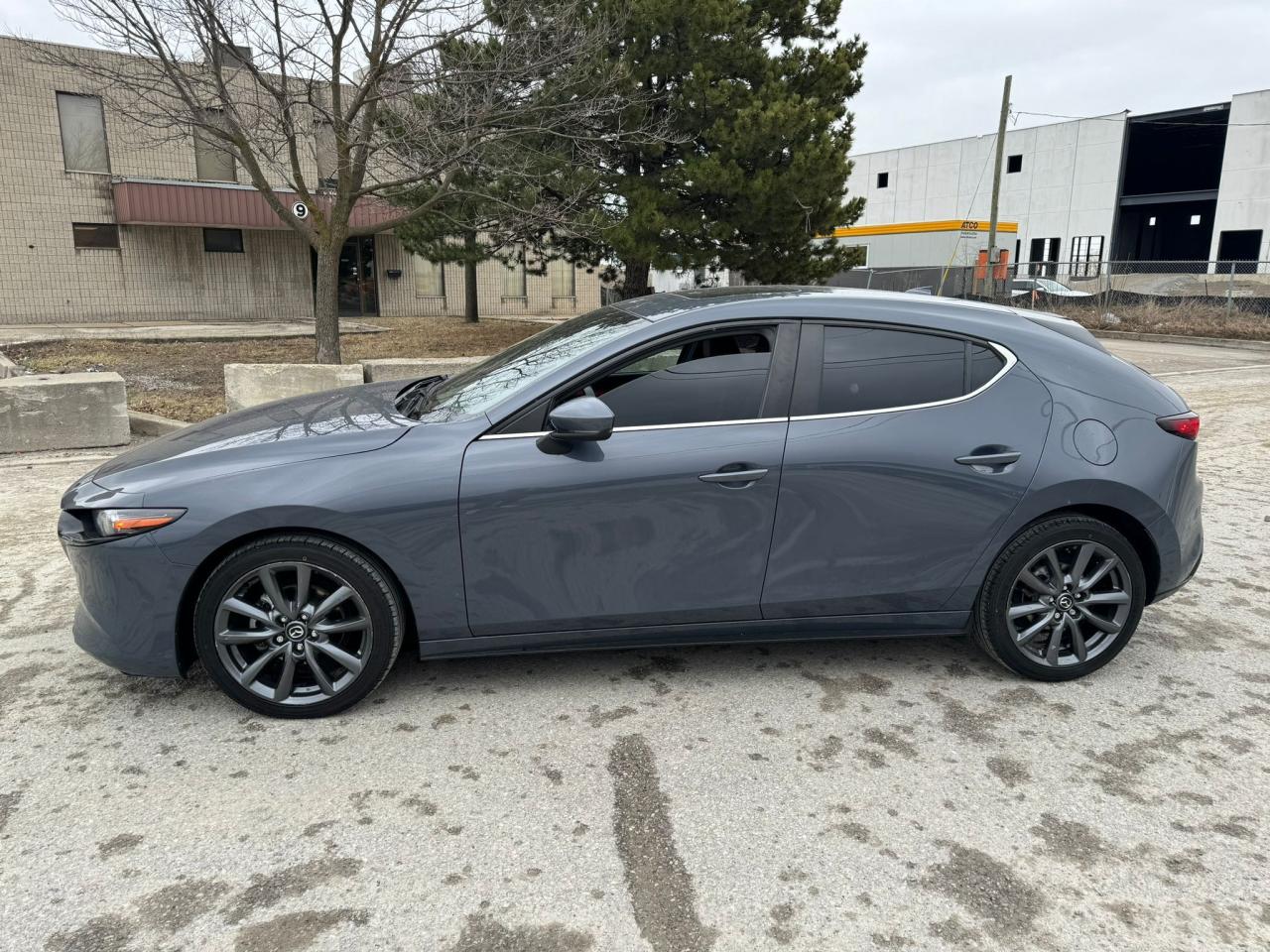 2021 Mazda MAZDA3 GT - Photo #8