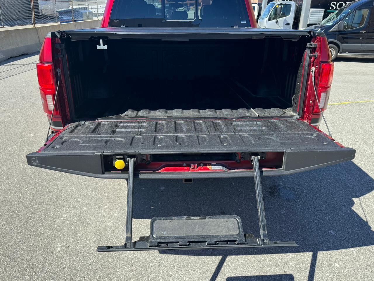 2019 Ford F-150 Lariat - Photo #21