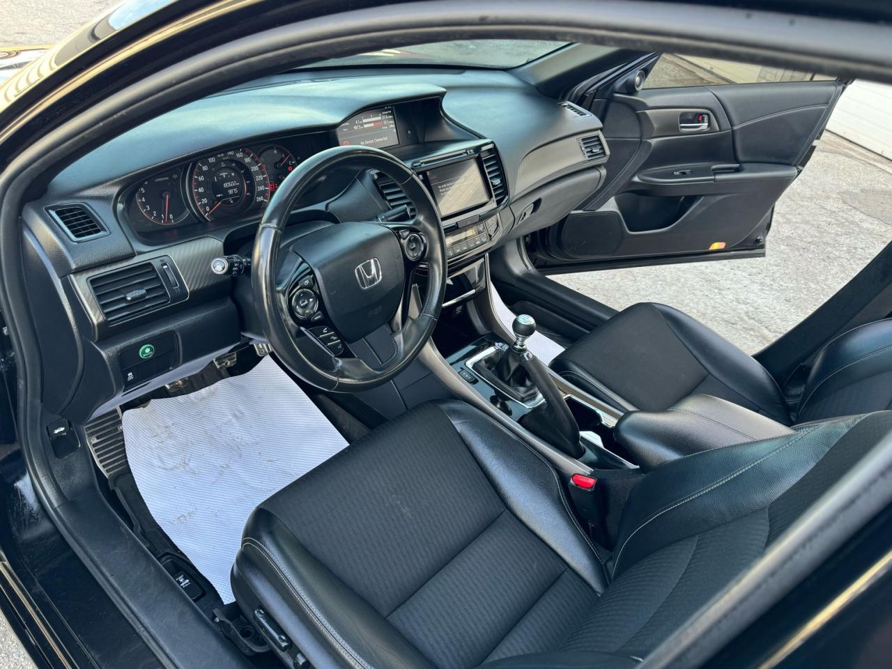2017 Honda Accord Sport - Photo #18