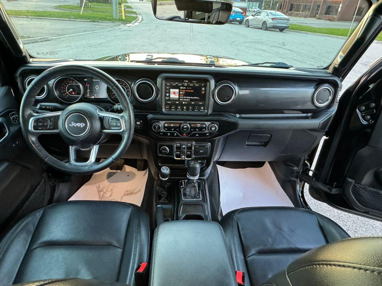 2022 Jeep Wrangler Unlimited Sahara Altitude - Photo #13