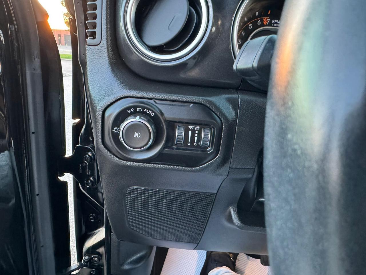 2022 Jeep Wrangler Unlimited Sahara Altitude - Photo #23