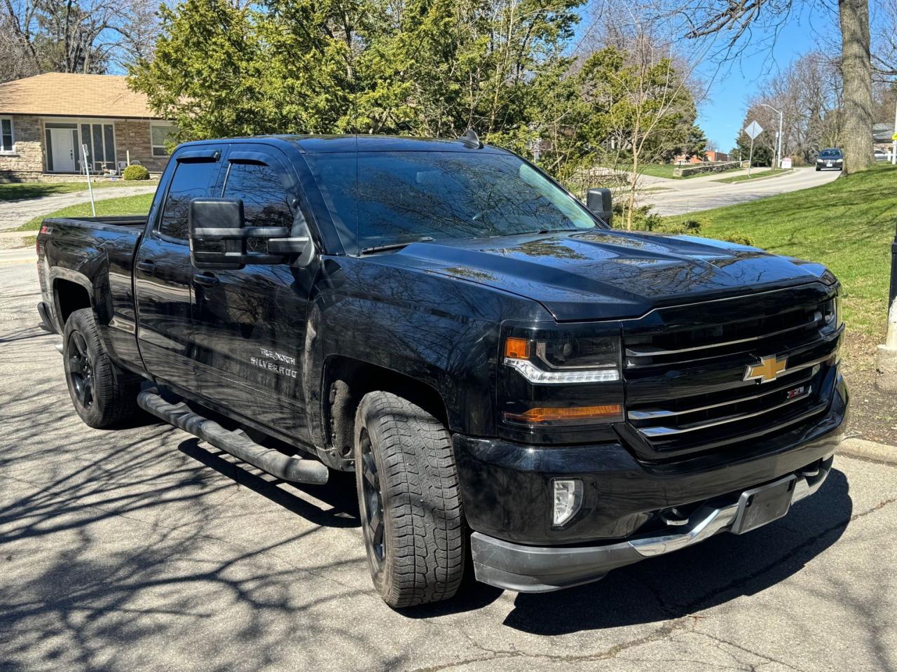 2017 Chevrolet Silverado 1500 LT - Photo #4