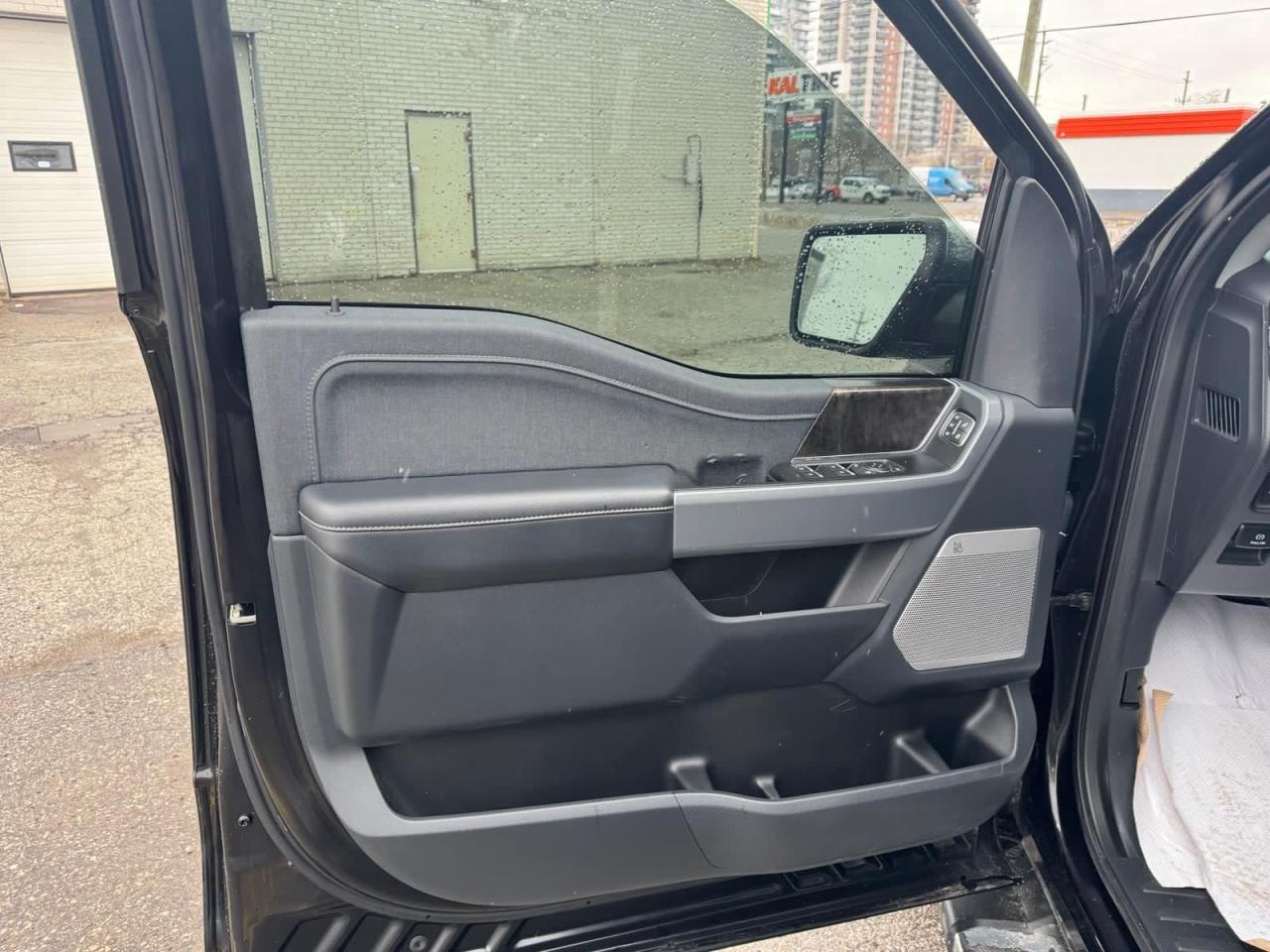 2021 Ford F-150 Lariat - Photo #10
