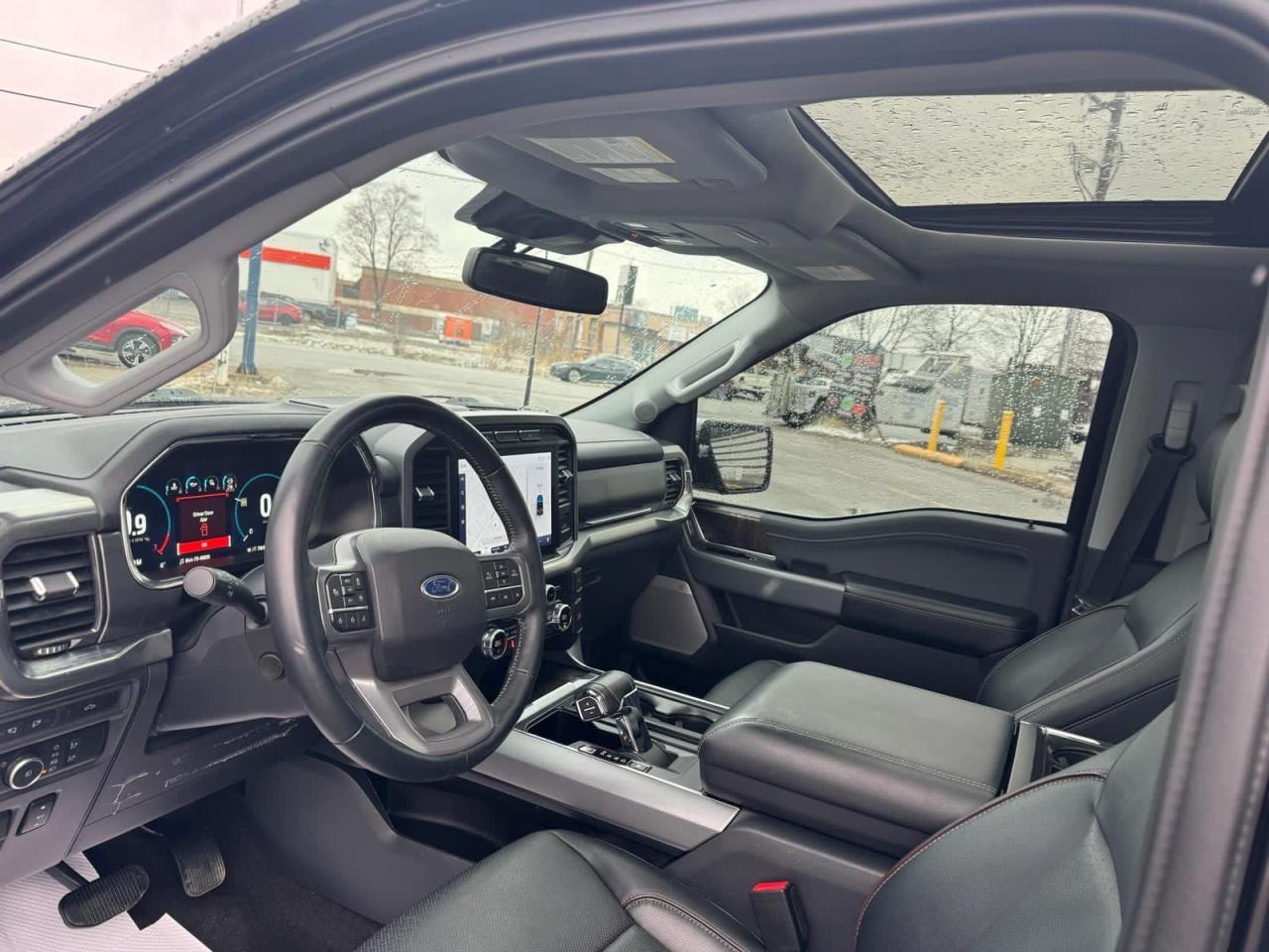 2021 Ford F-150 Lariat - Photo #12