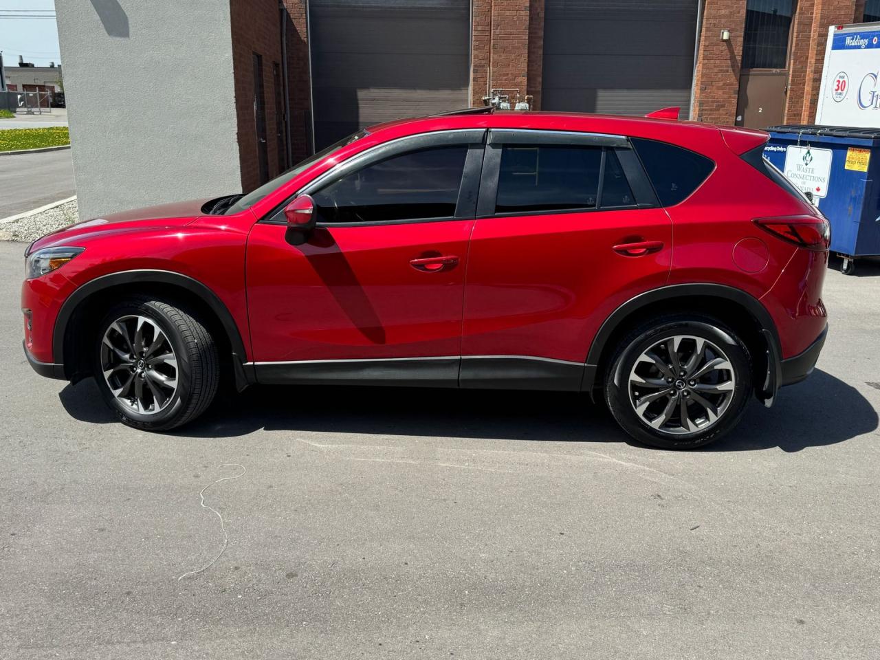 2016 Mazda CX-5 GT - Photo #2