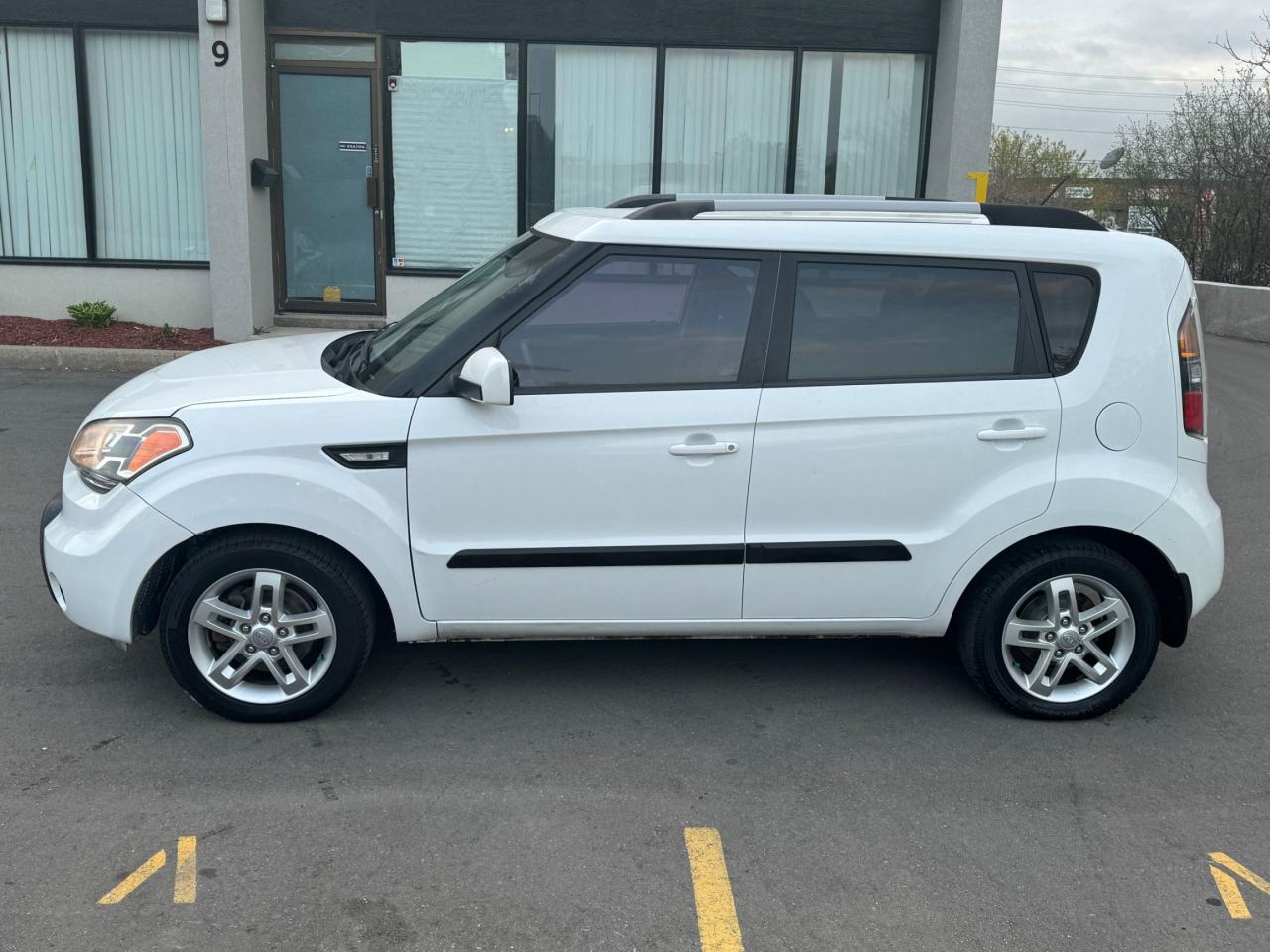 2011 Kia Soul 2U - Photo #2