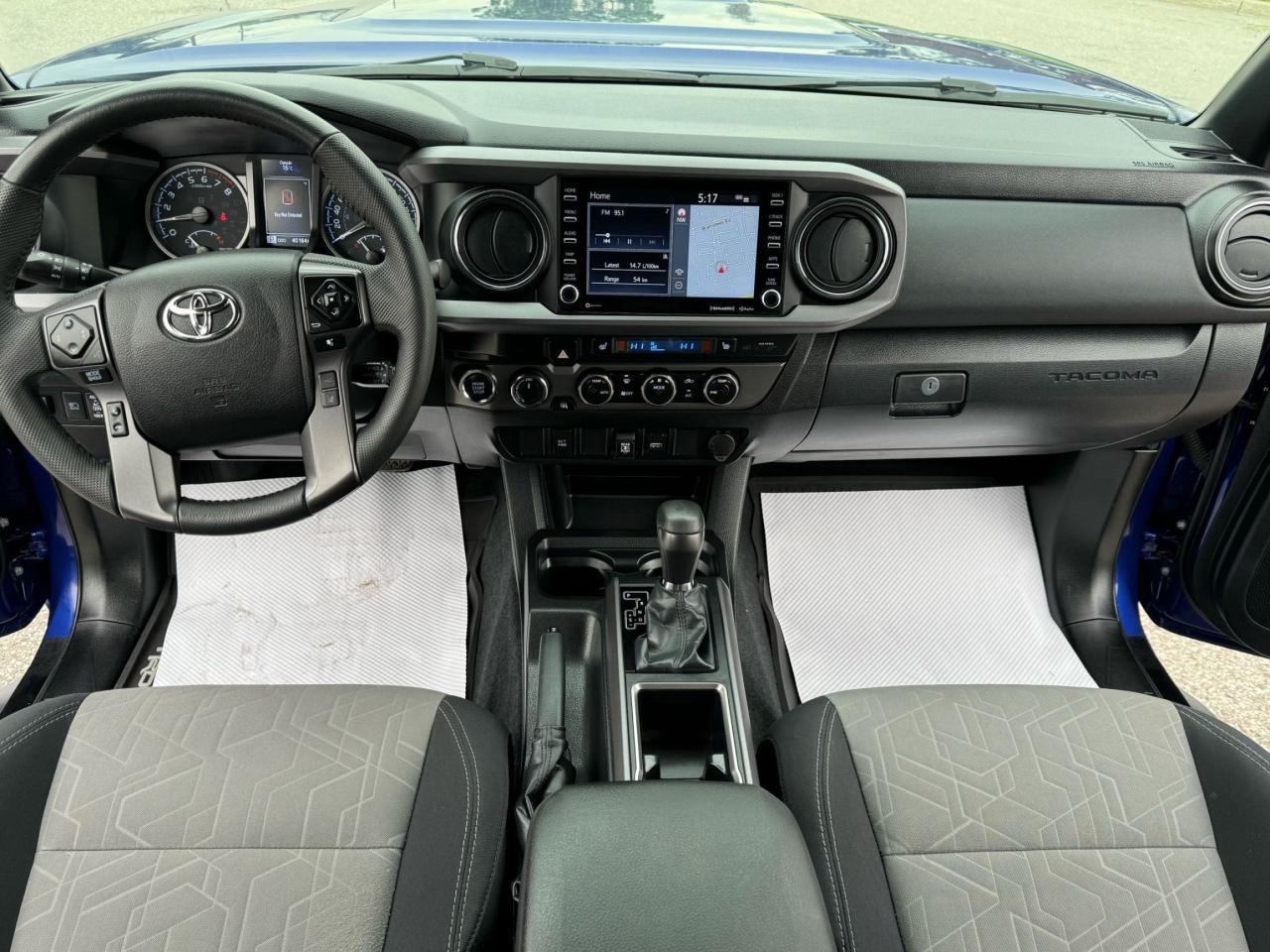 2022 Toyota Tacoma TRD Sport - Photo #12
