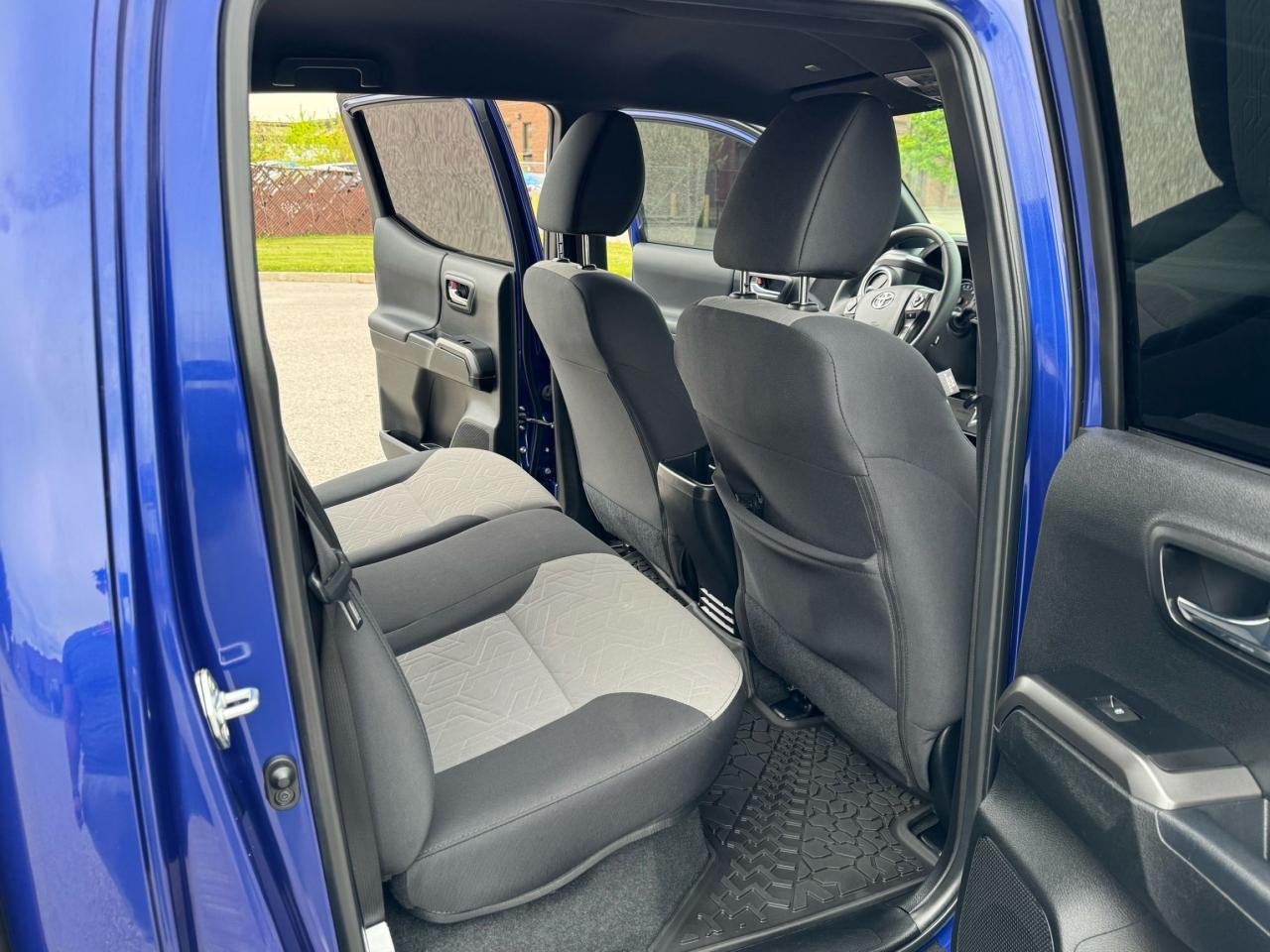 2022 Toyota Tacoma TRD Sport - Photo #11