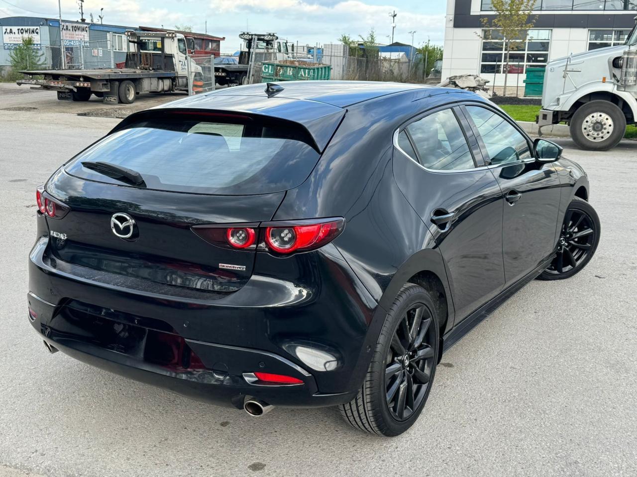2020 Mazda MAZDA3 GT - Photo #6