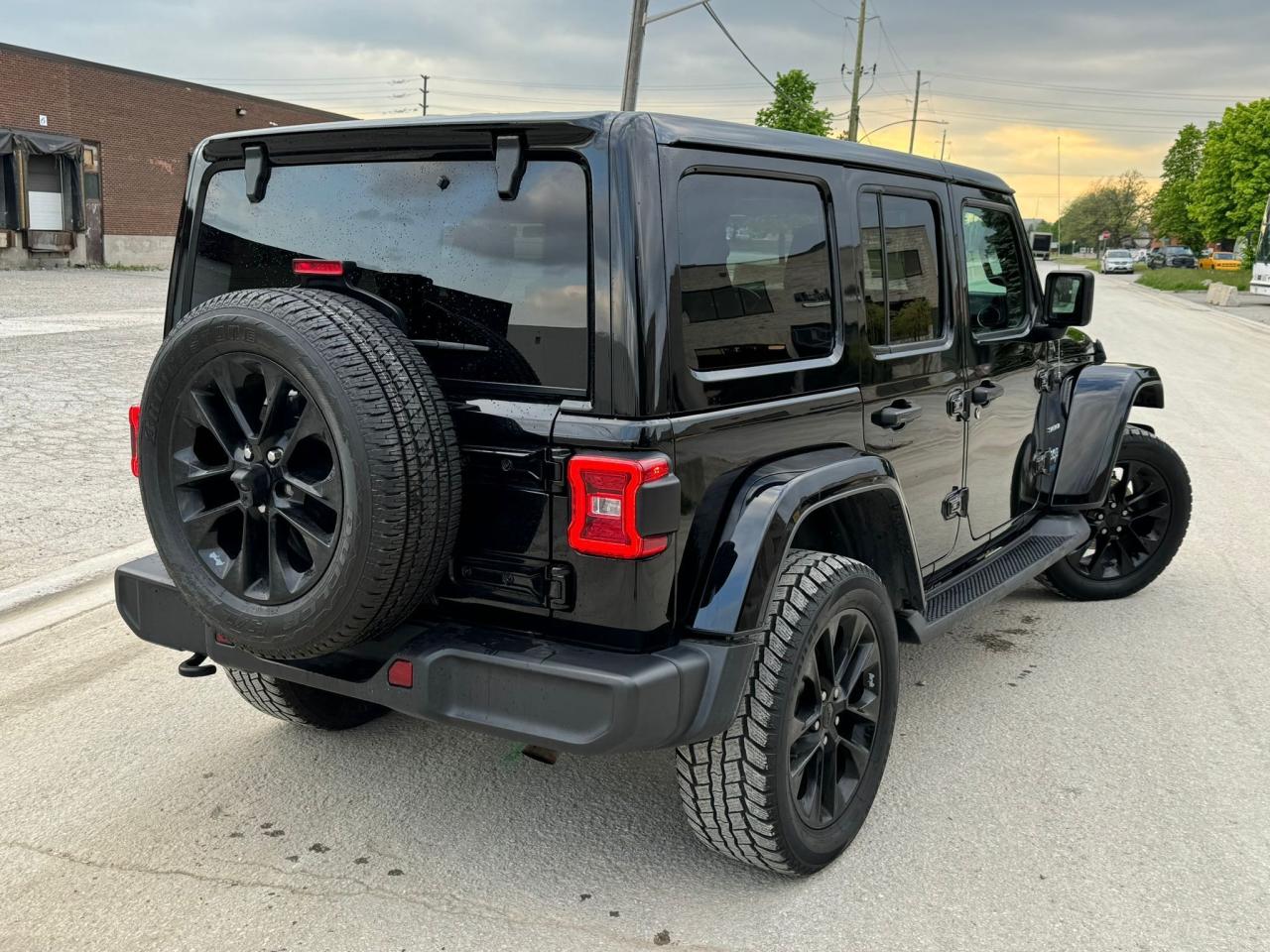 2021 Jeep Wrangler Unlimited Sahara - Photo #7