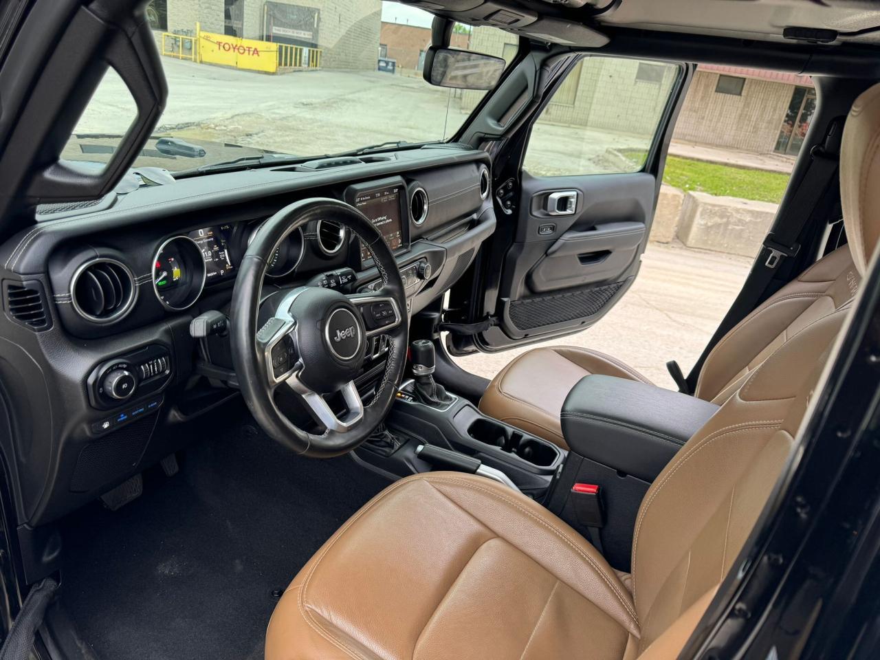 2021 Jeep Wrangler Unlimited Sahara - Photo #12