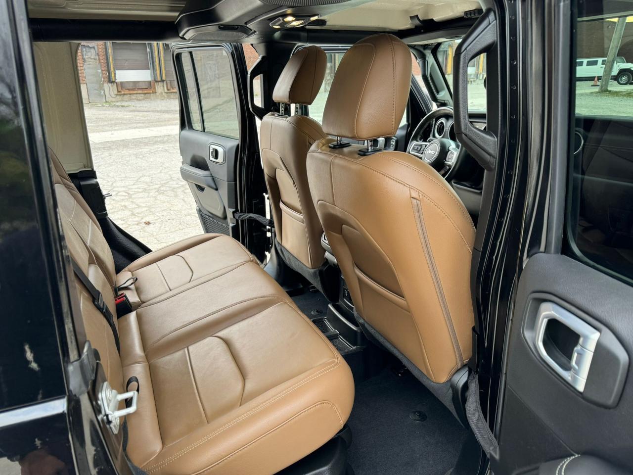 2021 Jeep Wrangler Unlimited Sahara - Photo #21
