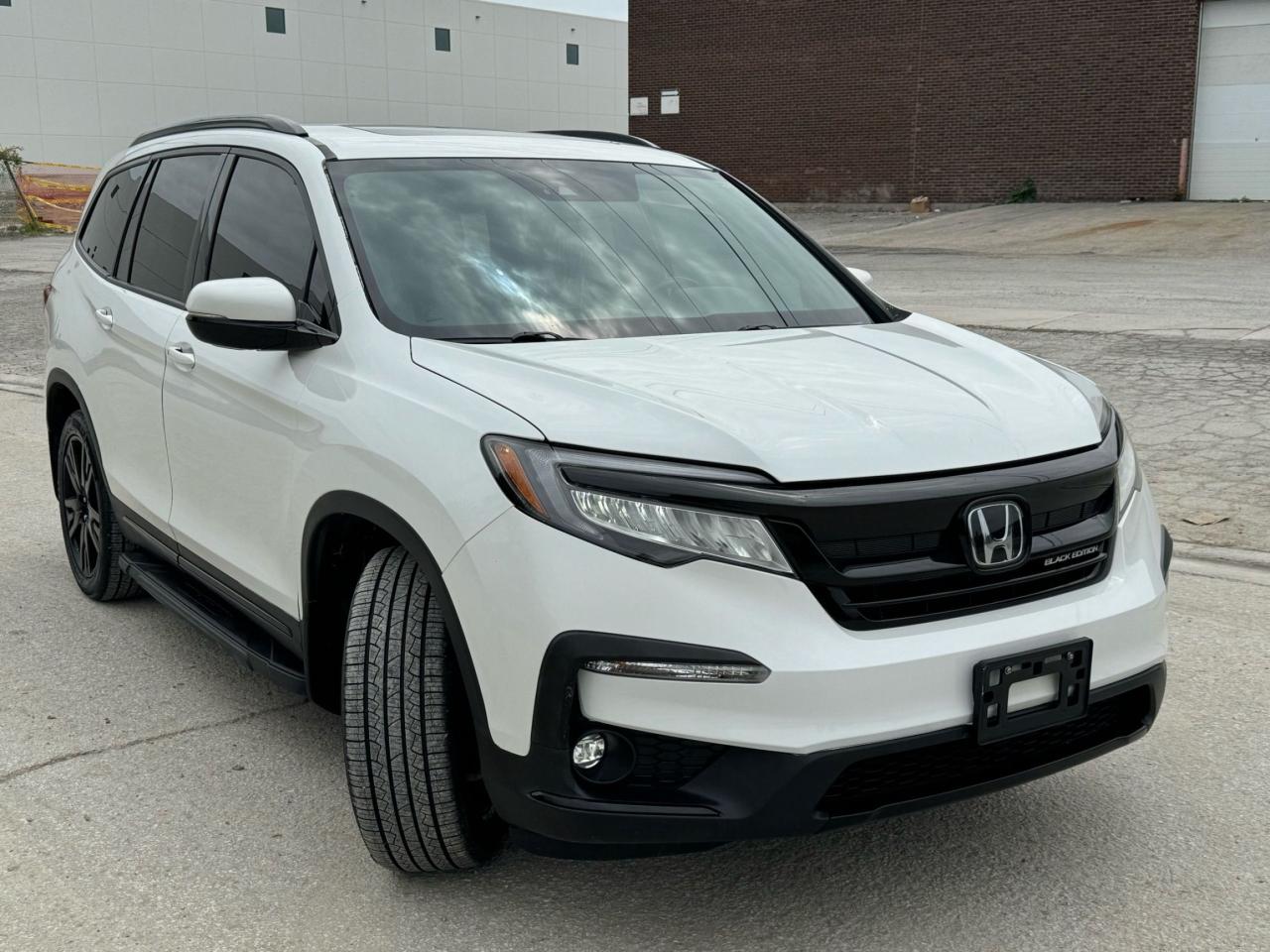 2020 Honda Pilot Black Edition - Photo #3