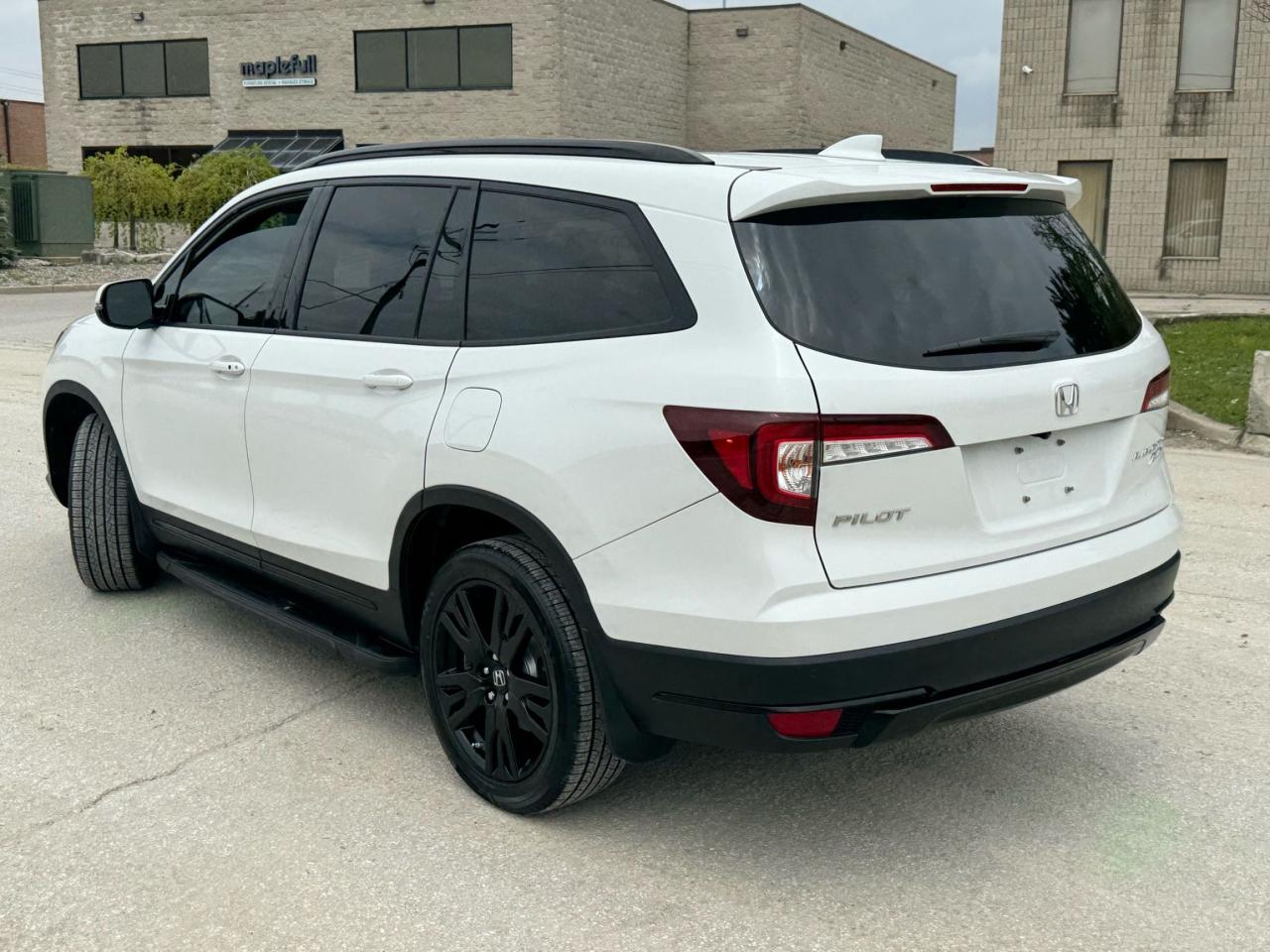 2020 Honda Pilot Black Edition - Photo #6
