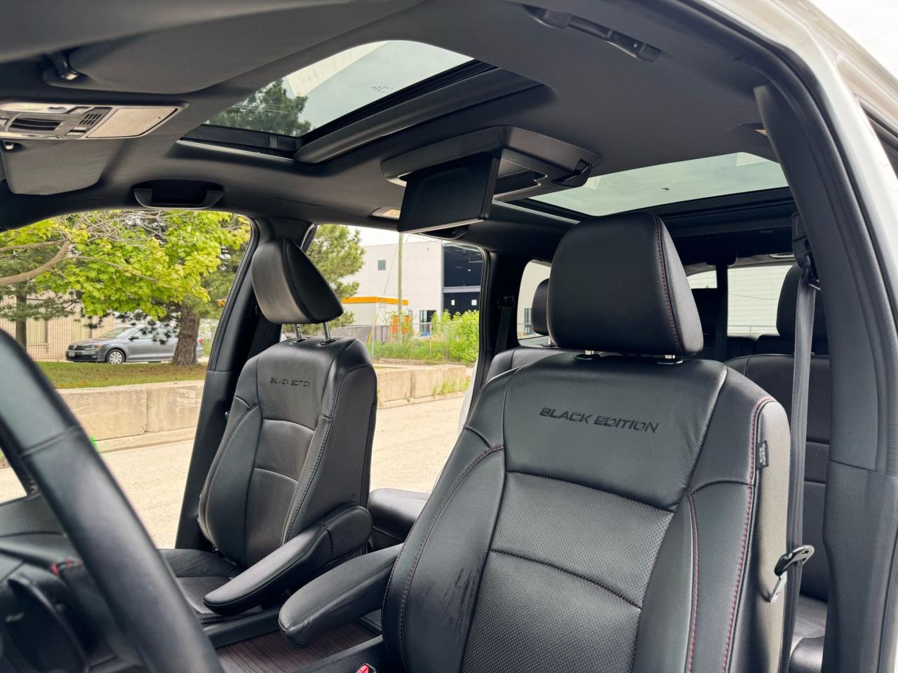 2020 Honda Pilot Black Edition - Photo #16