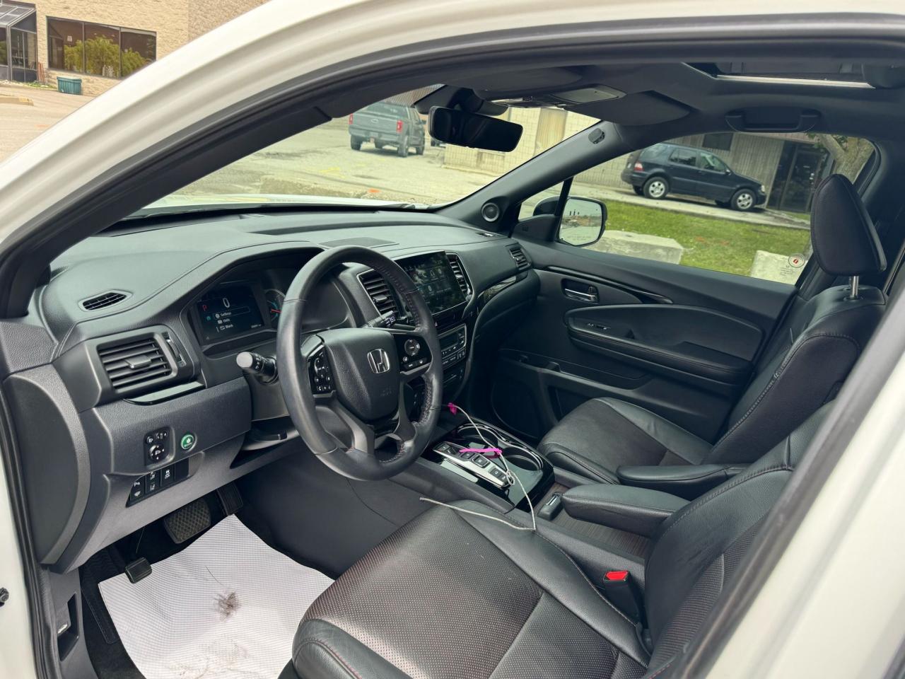2020 Honda Pilot Black Edition - Photo #9