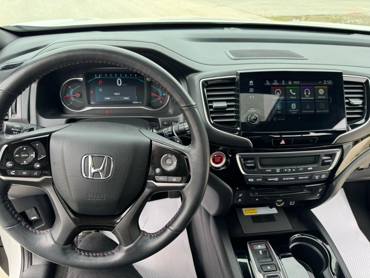 2020 Honda Pilot Black Edition - Photo #19