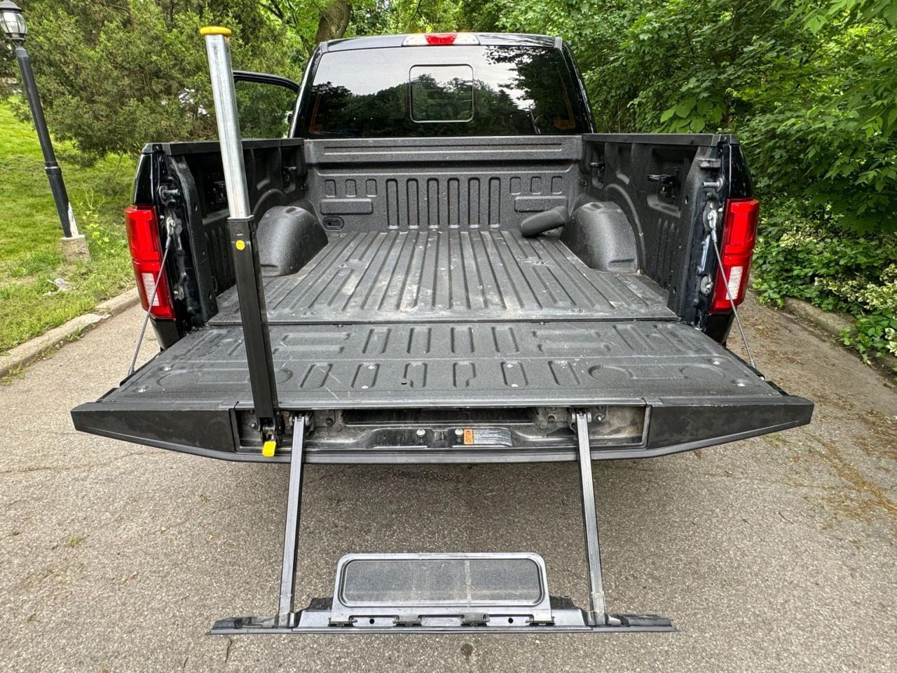 2018 Ford F-150 XLT - Photo #8