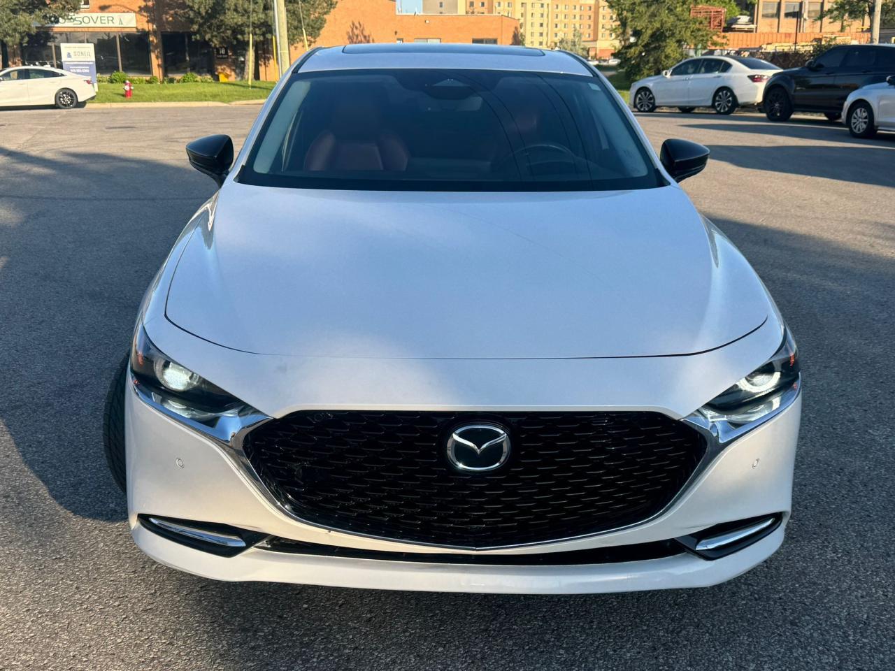 2024 Mazda MAZDA3 GT w/Turbo - Photo #3