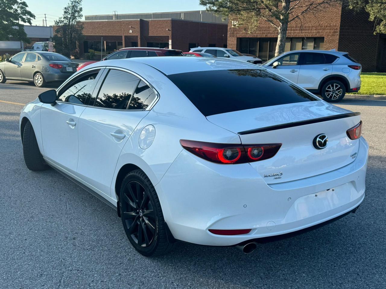 2024 Mazda MAZDA3 GT w/Turbo - Photo #6