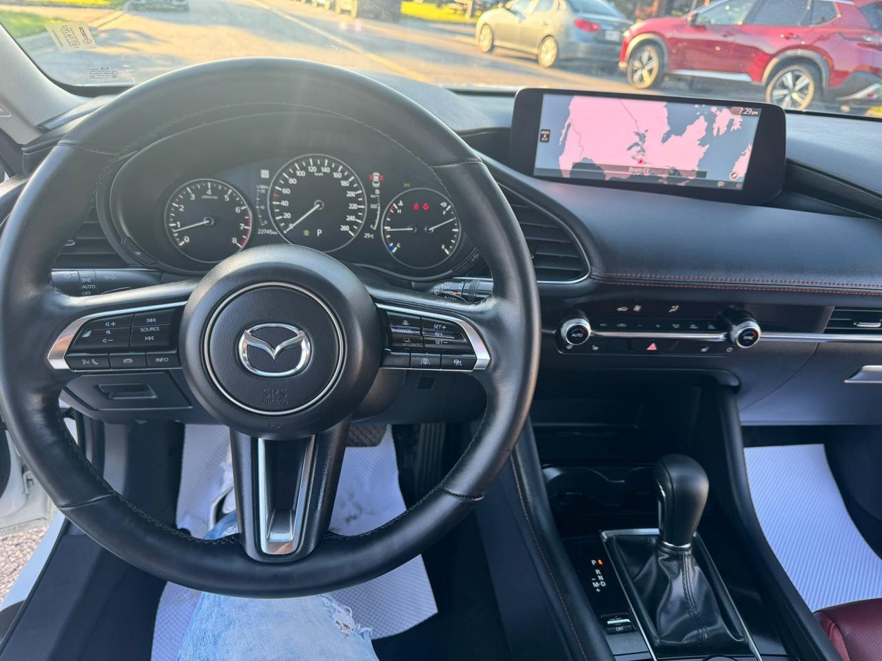 2024 Mazda MAZDA3 GT w/Turbo - Photo #10
