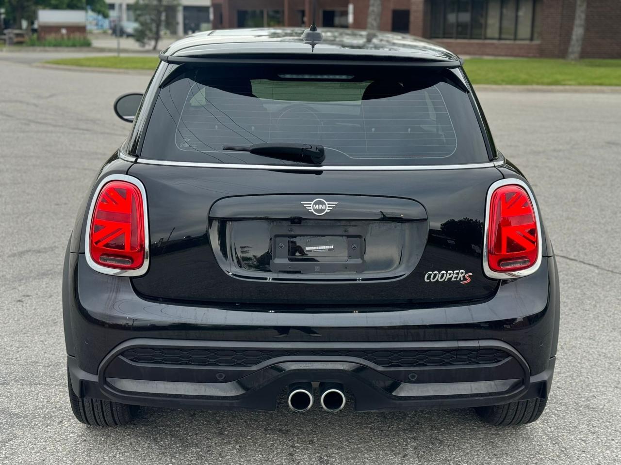 2022 MINI Cooper Cooper S - Photo #8
