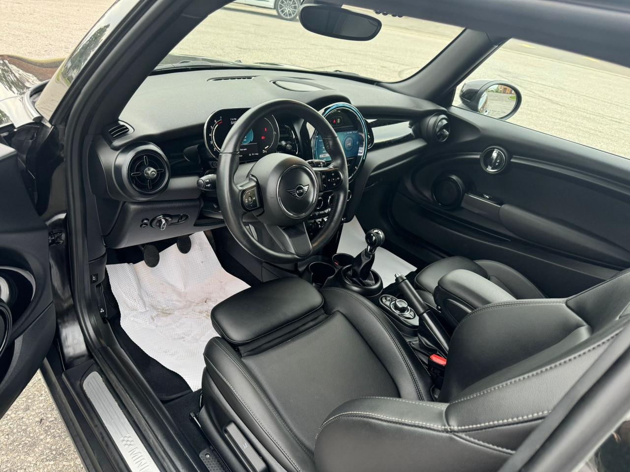 2022 MINI Cooper Cooper S - Photo #10