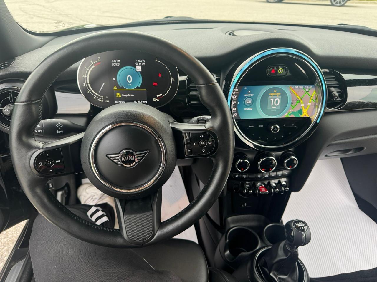 2022 MINI Cooper Cooper S - Photo #11