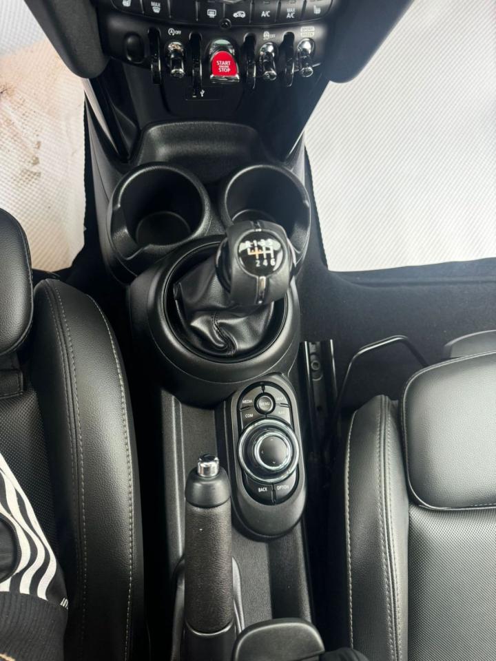 2022 MINI Cooper Cooper S - Photo #17