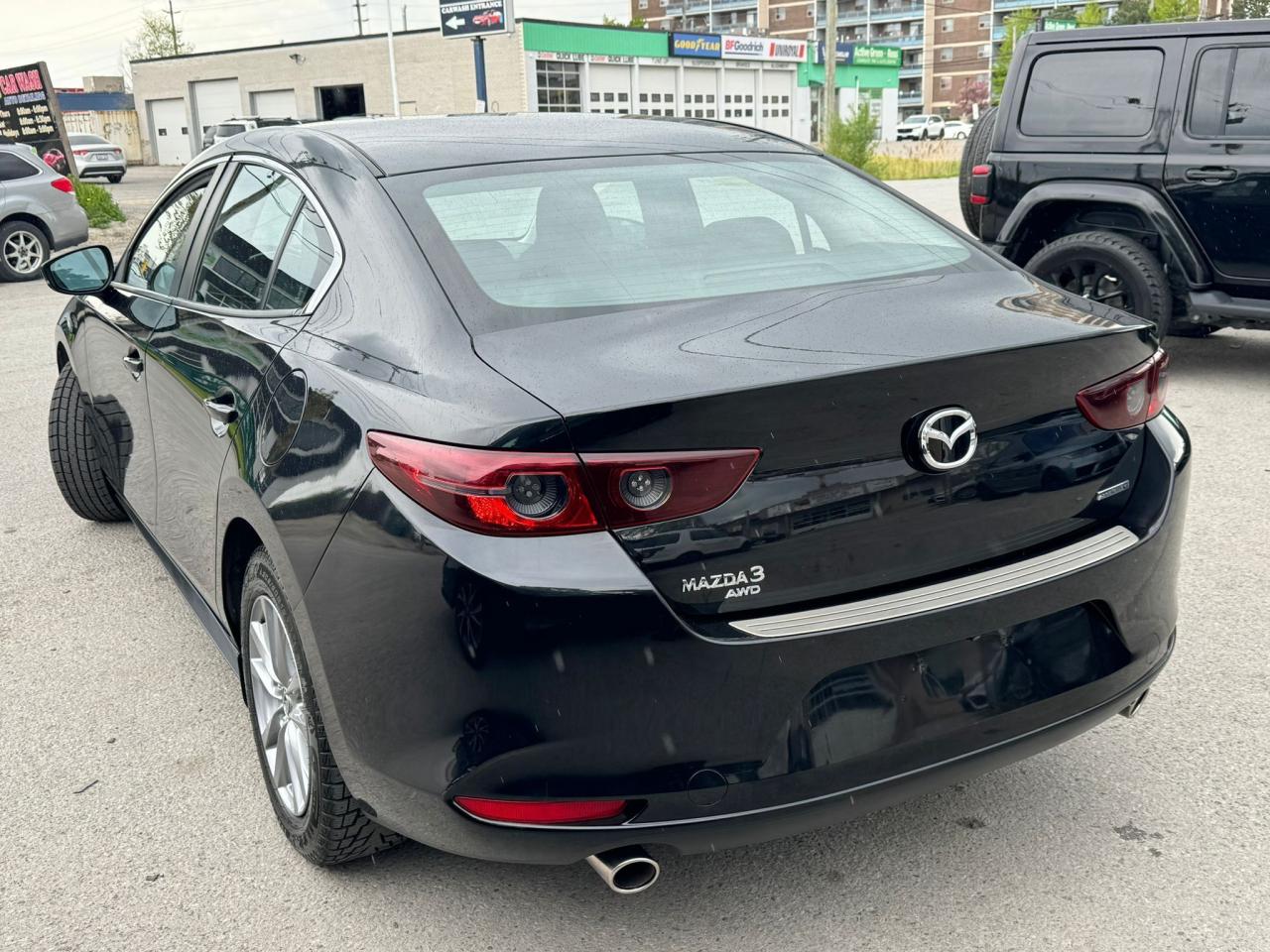 2019 Mazda MAZDA3 GS - Photo #7