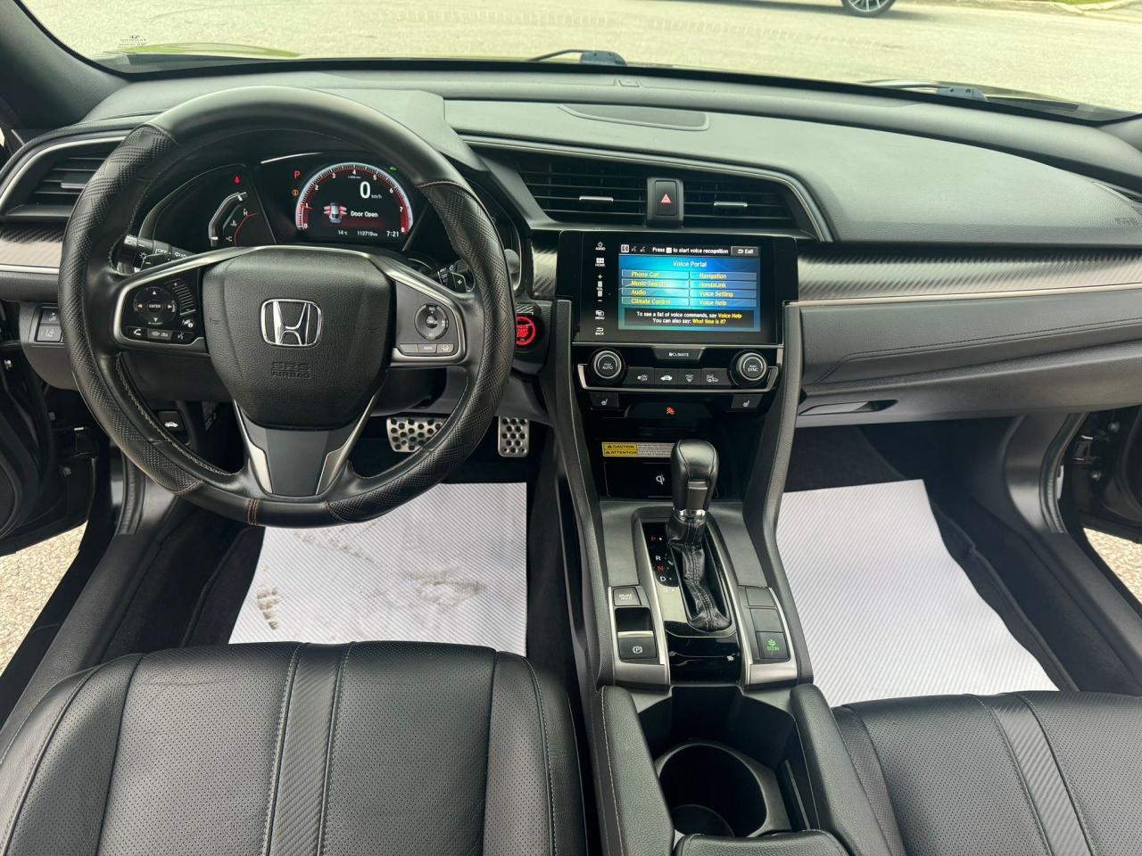 2017 Honda Civic Sport Touring - Photo #14