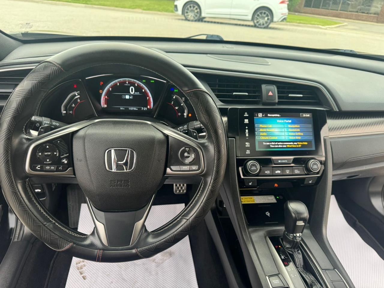 2017 Honda Civic Sport Touring - Photo #21