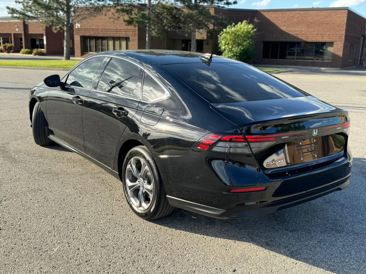 2024 Honda Accord EX - Photo #12