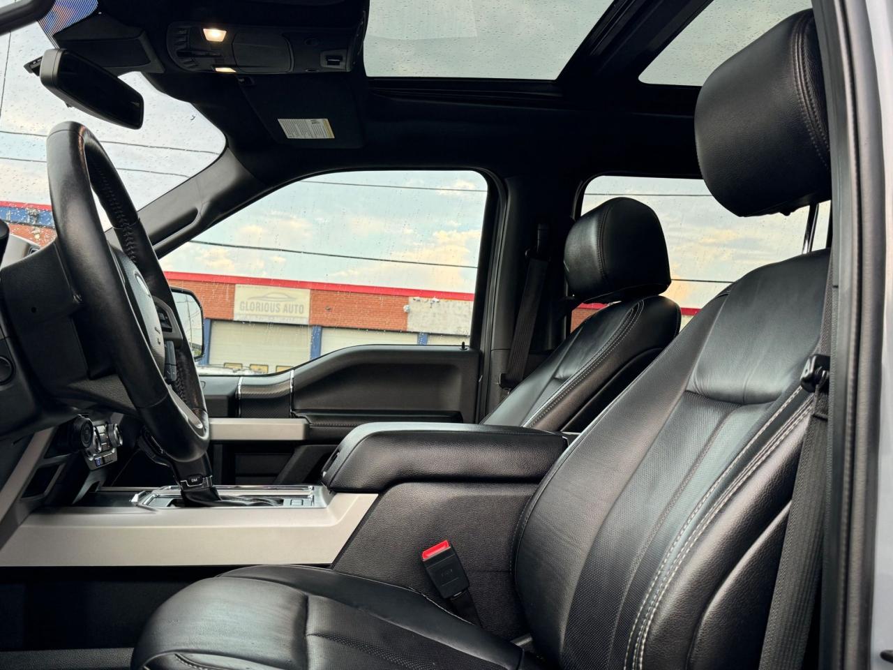 2019 Ford F-150 Lariat - Photo #12