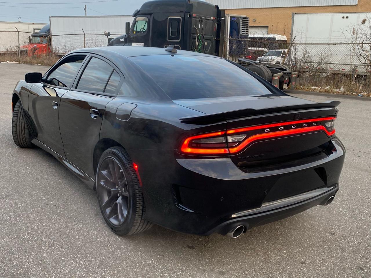 2022 Dodge Charger  - Photo #5
