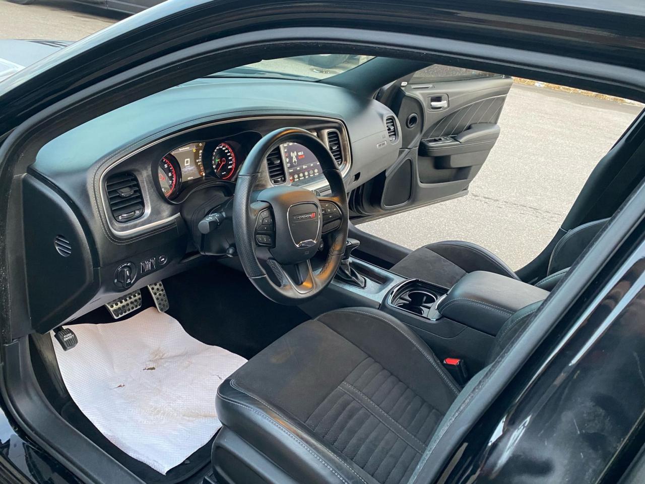2022 Dodge Charger  - Photo #14