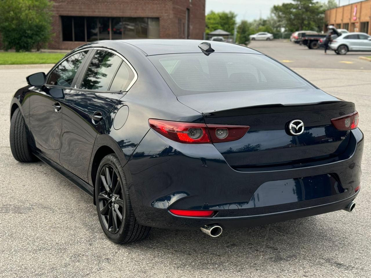 2021 Mazda MAZDA3 GS - Photo #2