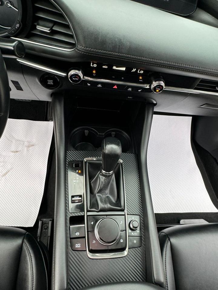 2021 Mazda MAZDA3 GS - Photo #15