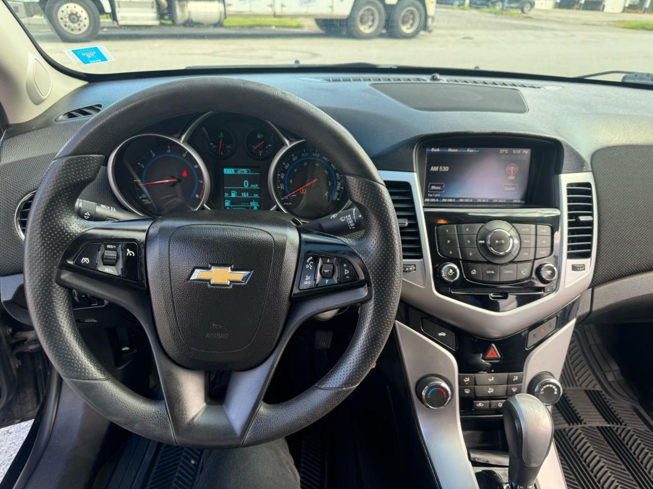2016 Chevrolet Cruze LT - Photo #17
