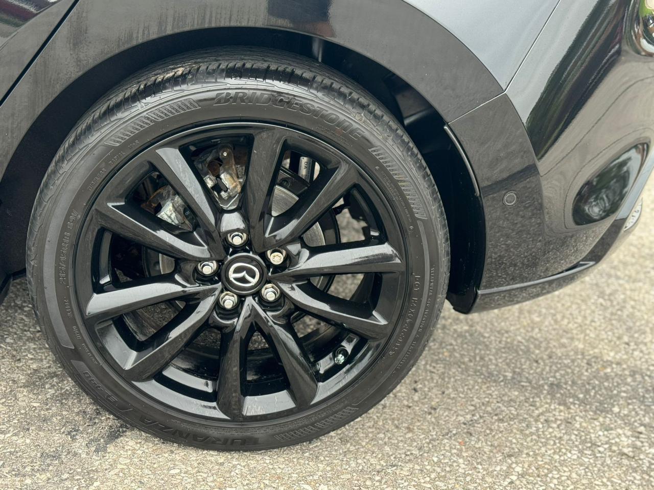 2020 Mazda MAZDA3 GT - Photo #8