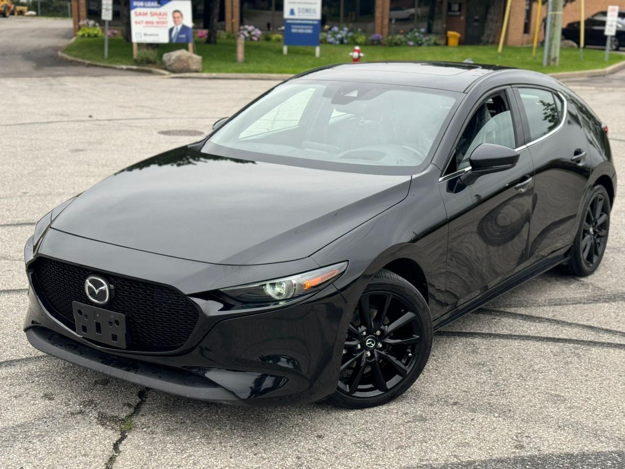 2020 Mazda MAZDA3 GT - Photo #4