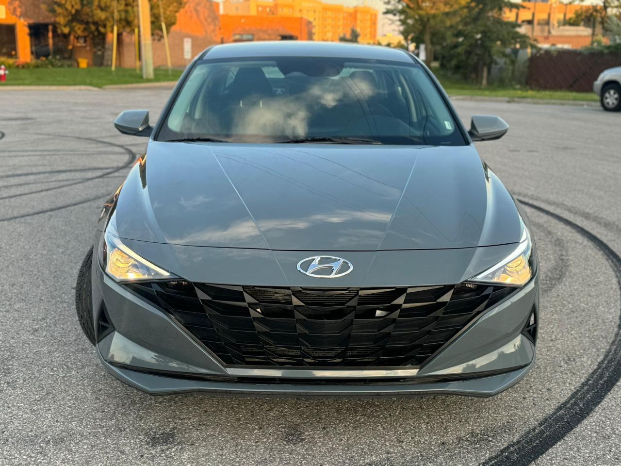 2021 Hyundai Elantra Preferred - Photo #3