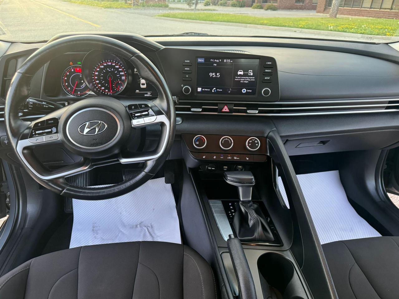 2021 Hyundai Elantra Preferred - Photo #12