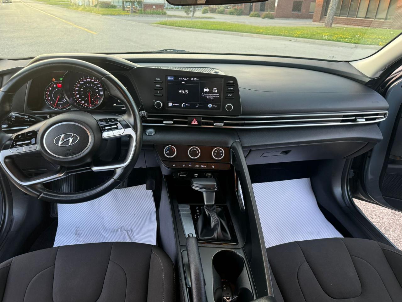 2021 Hyundai Elantra Preferred - Photo #15