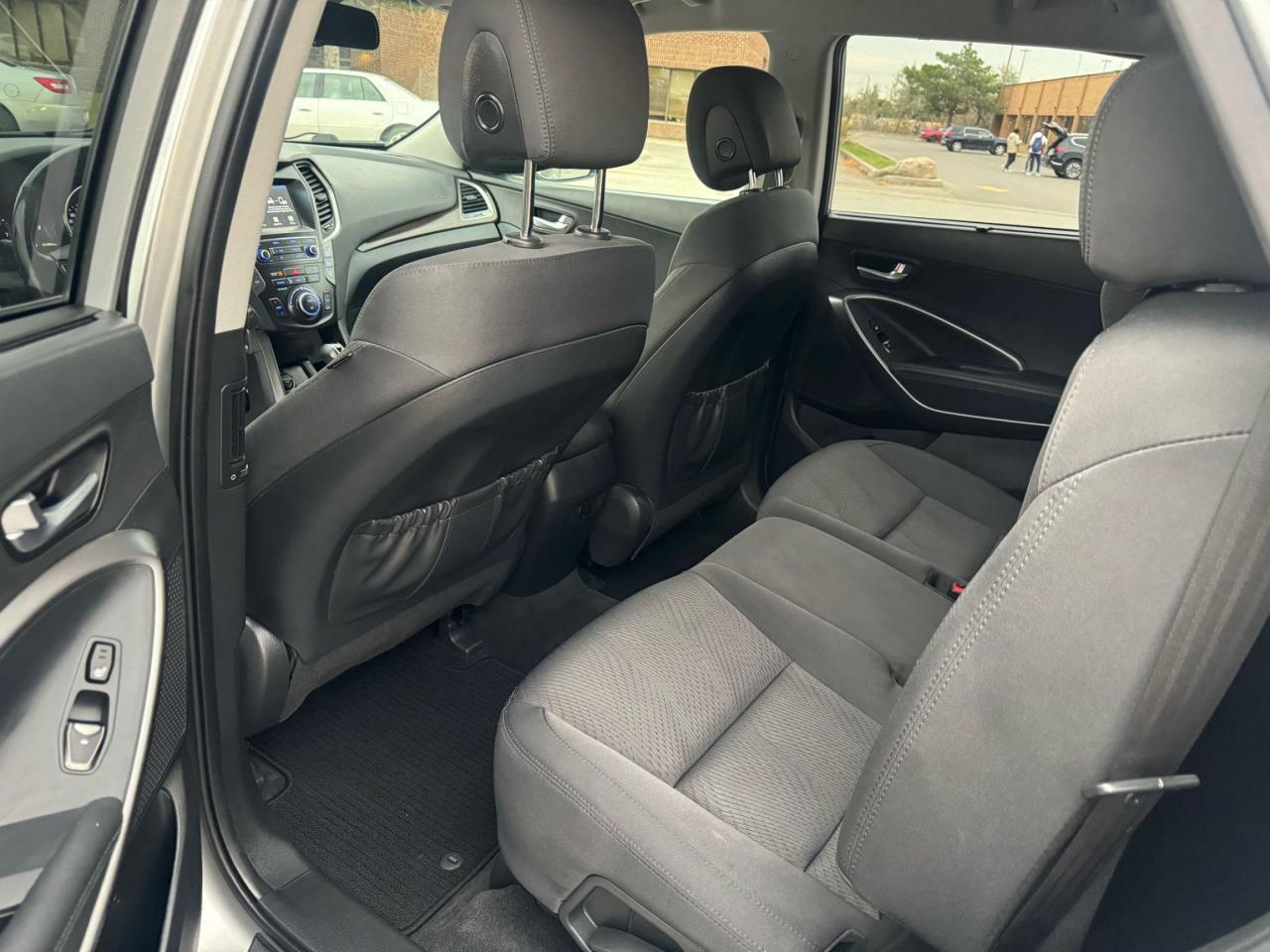 2019 Hyundai Santa Fe XL Preferred - Photo #9